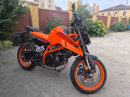 2024 KTM 390 Duke, оранжевый, 590000 рублей, вид 1