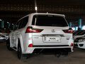 2017 Lexus LX 570 III Рестайлинг 2, белый - вид 3