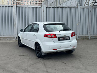 2010 Chevrolet Lacetti I, белый, 595000 рублей, вид 3
