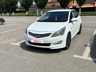 2016 Hyundai Solaris I Рестайлинг, белый, 920000 рублей, вид 2