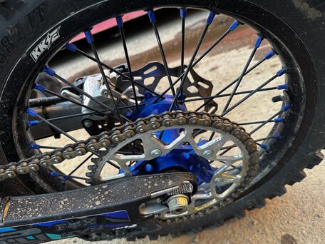 2022 Yamaha YZ250, синий, 699999 рублей, вид 3