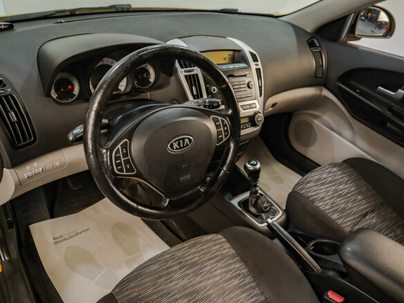 2009 Kia Ceed I, жёлтый, 529000 рублей - вид 6
