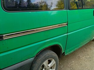 1992 Volkswagen Caravelle T4, зелёный, 380000 рублей, вид 1