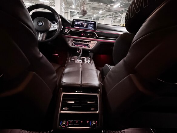 2019 BMW 7 серии 730d xDrive VI (G11/G12) Рестайлинг, чёрный, 5000000 рублей - вид 6