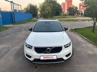 2021 Volvo XC40 I, белый, 3050000 рублей, вид 2