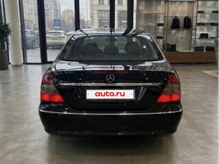 2007 Mercedes-Benz E-Класс 280 III (W211, S211) Рестайлинг, чёрный, 999999 рублей, вид 4