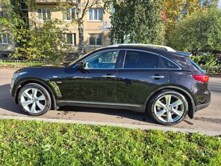 2014 Infiniti QX70, чёрный, 2000000 рублей, вид 5