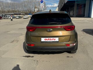 2017 Kia Sportage IV, коричневый, 2000000 рублей, вид 1