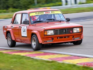 1984 Lada (ВАЗ) 2105, красный, 1600000 рублей, вид 3