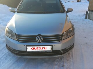 2011 Volkswagen Passat B7, серебристый, 870000 рублей, вид 1