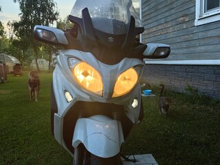 2013 Suzuki Burgman (SkyWave) 650, белый, 645000 рублей, вид 5