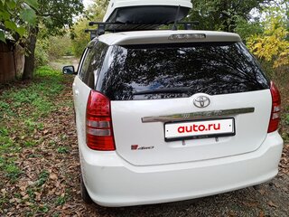 2004 Toyota Wish I, белый, 850000 рублей, вид 5