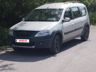 2016 Lada (ВАЗ) Largus Cross I, серебристый, 730000 рублей, вид 1