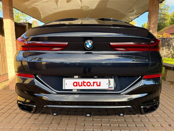 2021 BMW X6 40i III (G06), чёрный, 7750000 рублей - вид 30