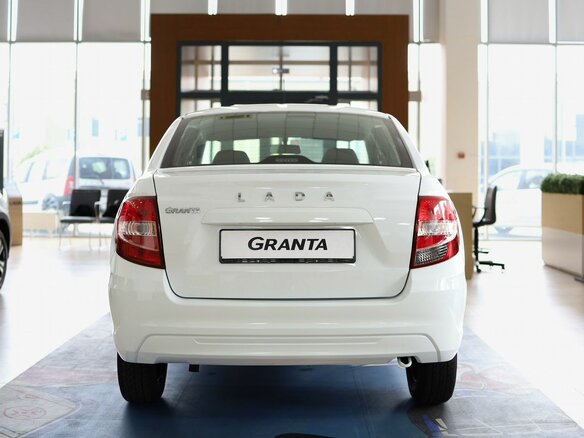 2026 Lada (ВАЗ) Granta I Рестайлинг, белый - вид 5