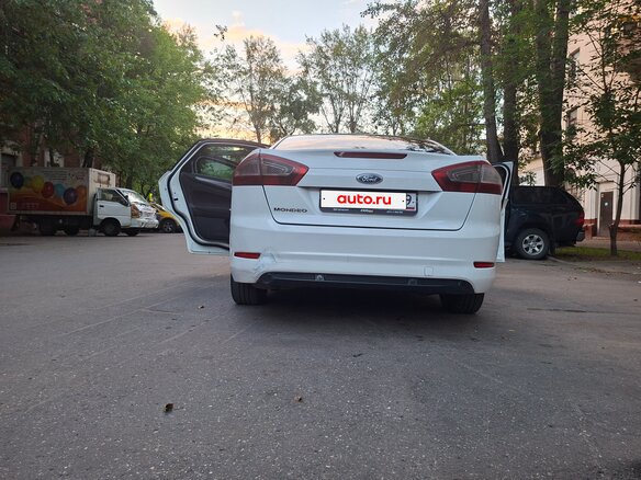 2012 Ford Mondeo IV Рестайлинг, белый - вид 5