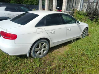 2010 Audi A4 IV (B8), белый, 820000 рублей, вид 4