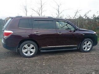 2012 Toyota Highlander II (XU40) Рестайлинг, красный, 2000000 рублей, вид 4