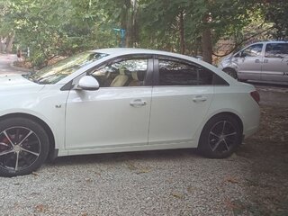2012 Chevrolet Cruze I, белый, 620000 рублей, вид 2