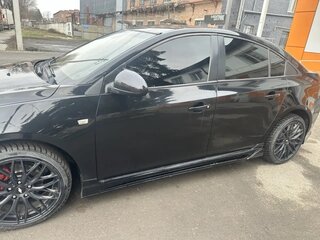 2011 Chevrolet Cruze I, чёрный, 700000 рублей, вид 4