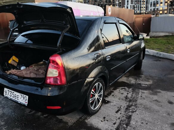 2011 Renault Logan I Рестайлинг, чёрный, 200000 рублей - вид 5