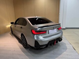 2023 BMW 3 серии 320i VII (G2x) Рестайлинг, серебристый, 3439355 рублей, вид 3