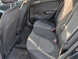 2013 Hyundai Solaris I, чёрный, 700000 рублей, вид 5