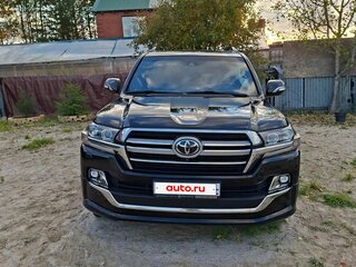 2019 Toyota Land Cruiser 200 Series Рестайлинг 2, чёрный, 4900000 рублей, вид 2
