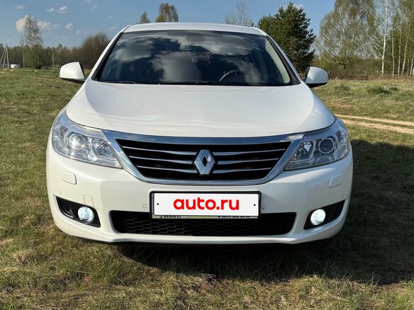 2013 Renault Latitude I, белый, 1050000 рублей