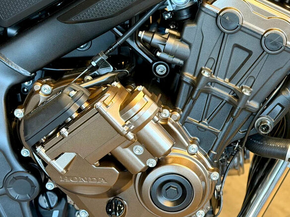 2025 Honda CB 650R, чёрный, 1450000 рублей - вид 19