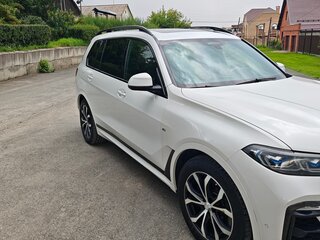 2020 BMW X7 30d I (G07), белый, 6700000 рублей, вид 3