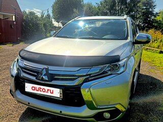 2017 Mitsubishi Pajero Sport III, серебристый, 2750000 рублей, вид 3