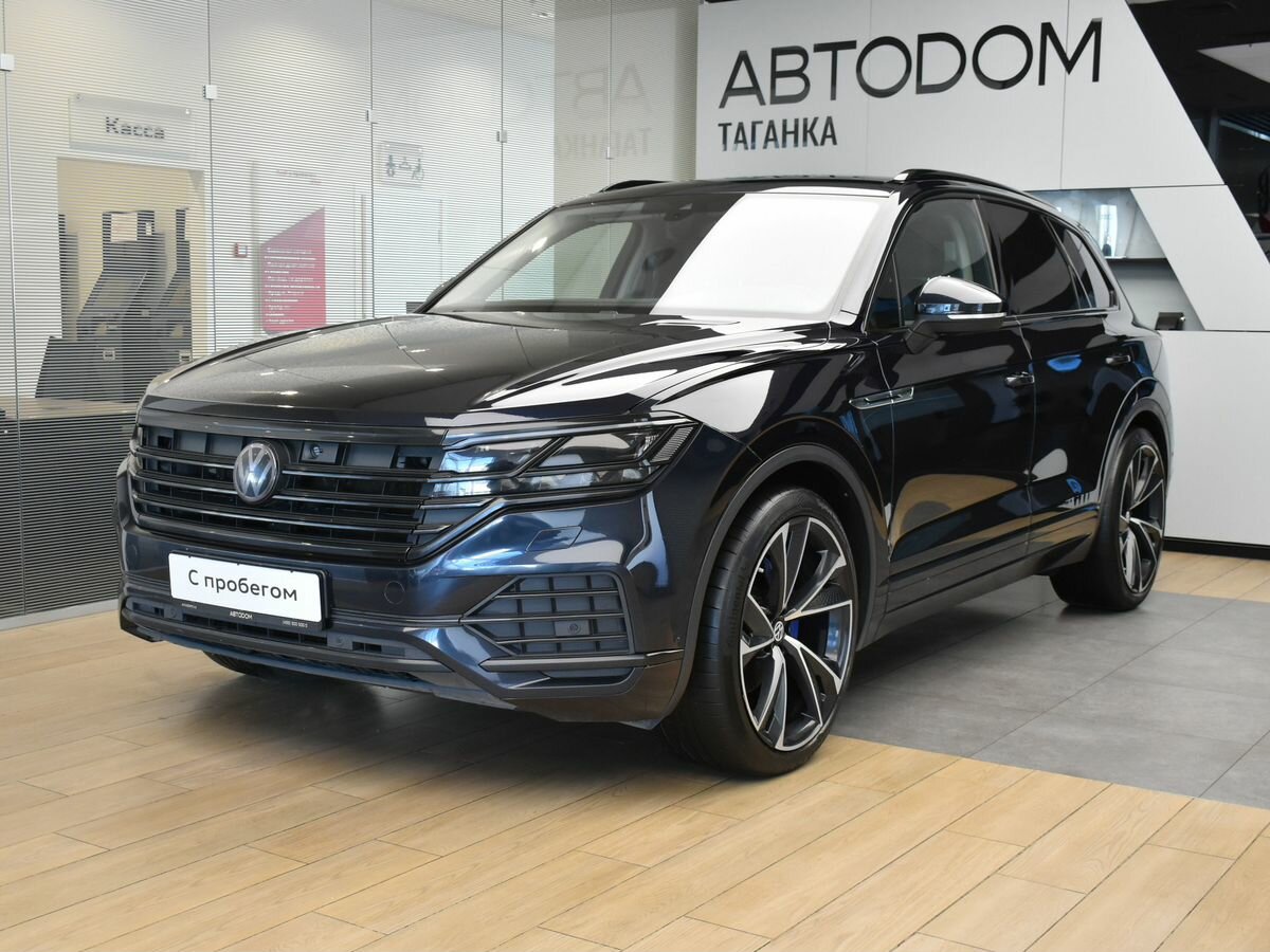 Открыть фотографии: Volkswagen Touareg III