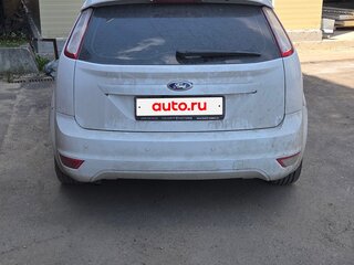2010 Ford Focus II Рестайлинг, белый, 350000 рублей, вид 4