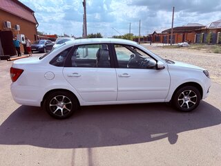 2019 Lada (ВАЗ) Granta I Рестайлинг, белый, 460000 рублей, вид 2