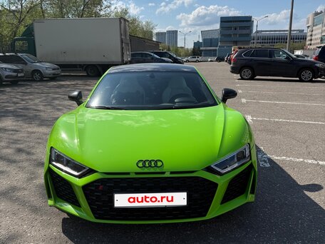2016 Audi R8 V10 plus II (4S), зелёный, 9999999 рублей, вид 2