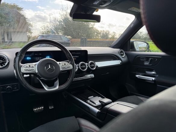 2021 Mercedes-Benz GLB 180 I (X247), чёрный, 3190000 рублей - вид 4