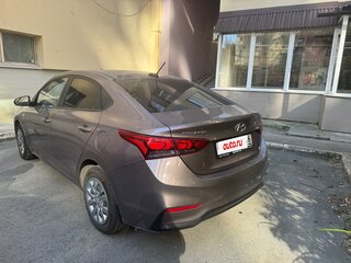 2019 Hyundai Solaris II, коричневый, 1490000 рублей, вид 4
