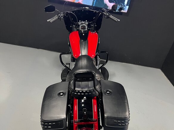 2021 Harley-Davidson Heritage, красный - вид 9