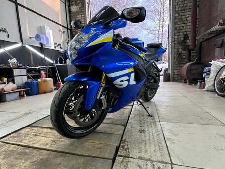 2018 Suzuki GSR 750, синий, 999000 рублей, вид 2