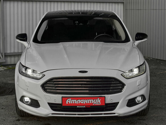 2015 Ford Mondeo V, белый - вид 2