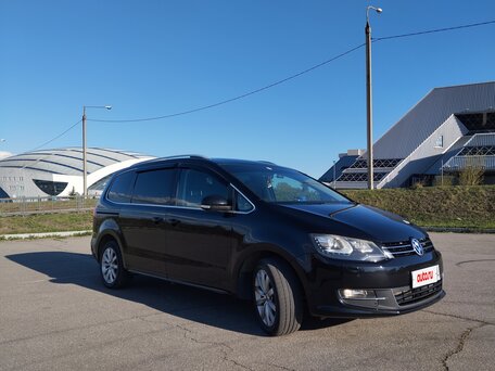 2011 Volkswagen Sharan II, чёрный, 1200000 рублей, вид 1