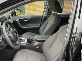 2021 Toyota RAV4 V (XA50), чёрный, 3150000 рублей, вид 5