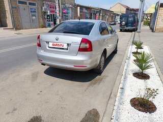 2011 Skoda Octavia DSG7 II (A5) Рестайлинг, серебристый, 650000 рублей, вид 2