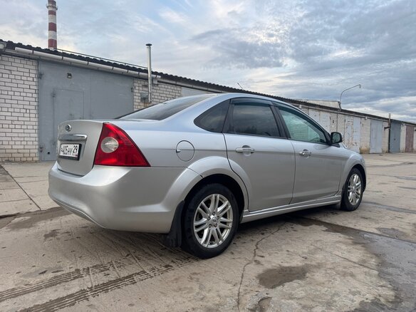 2008 Ford Focus II Рестайлинг, серебристый, 369000 рублей - вид 4