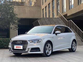 2021 Audi A3 III (8V) Рестайлинг, белый, 1650000 рублей, вид 1