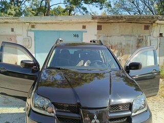2003 Mitsubishi Outlander I, чёрный, 650000 рублей, вид 3