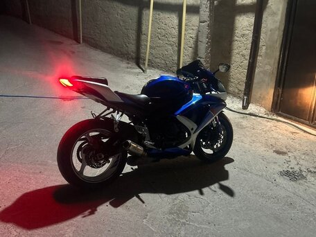 2009 Suzuki GSR 750, синий, 325000 рублей, вид 2
