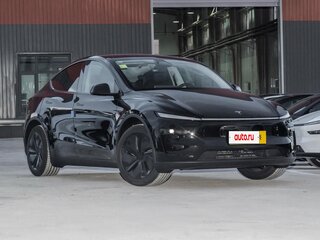 2025 Tesla Model Y Long Range I Рестайлинг, чёрный, 7639800 рублей, вид 4
