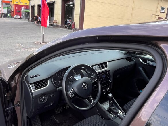 2015 Skoda Octavia III (A7), коричневый, 1210000 рублей - вид 14